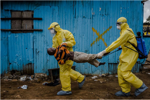 Fotografías más influyentes de 2014 - Atención del ébola