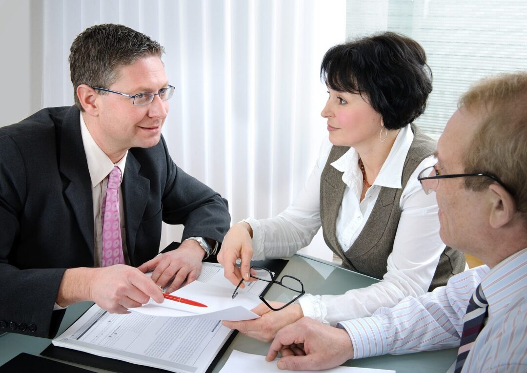 Reunión de trabajo. Foto: Bigstock.