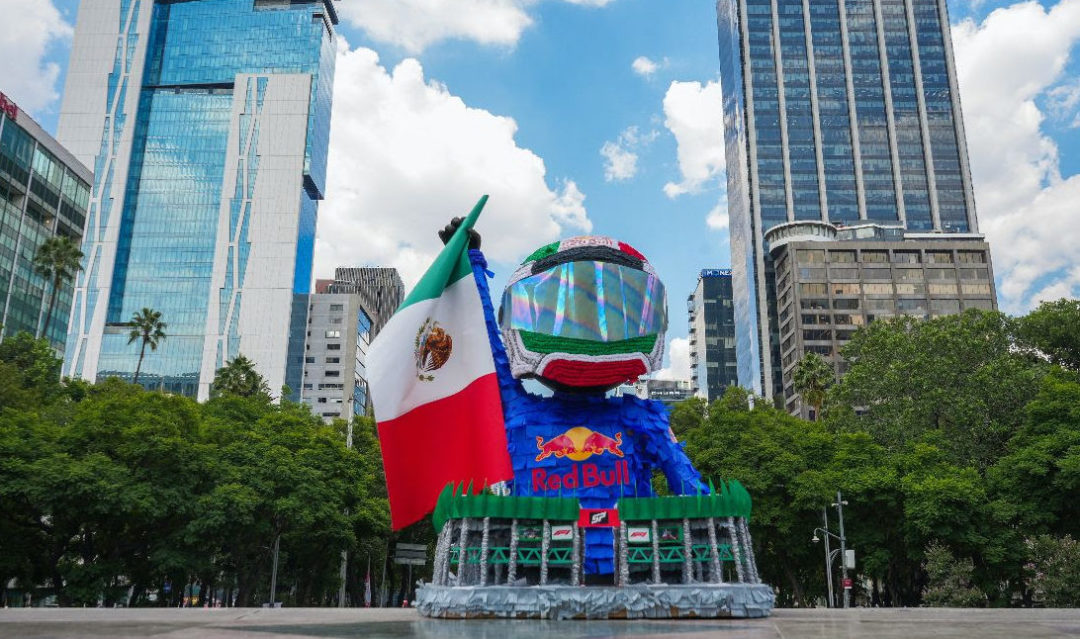 F1 Gran Premio de la Ciudad de México presentado por HEINEKEN piñata