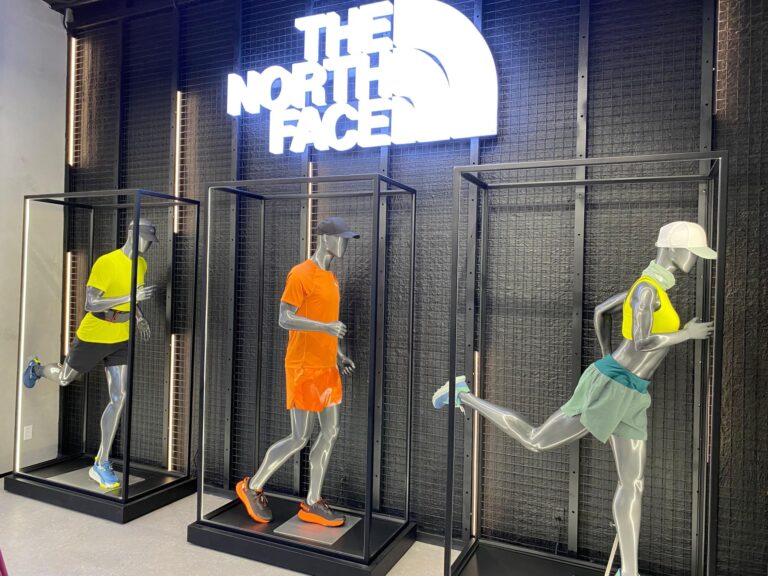 the north face plaza antara nueva tienda