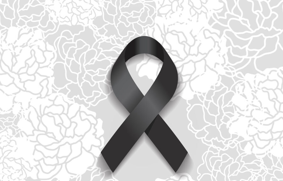 Fallecimiento Mama de Eddy Warman. Imagen: Bigstock.