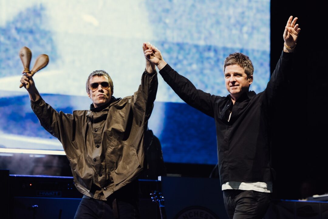 oasis adidas campaña original forever video