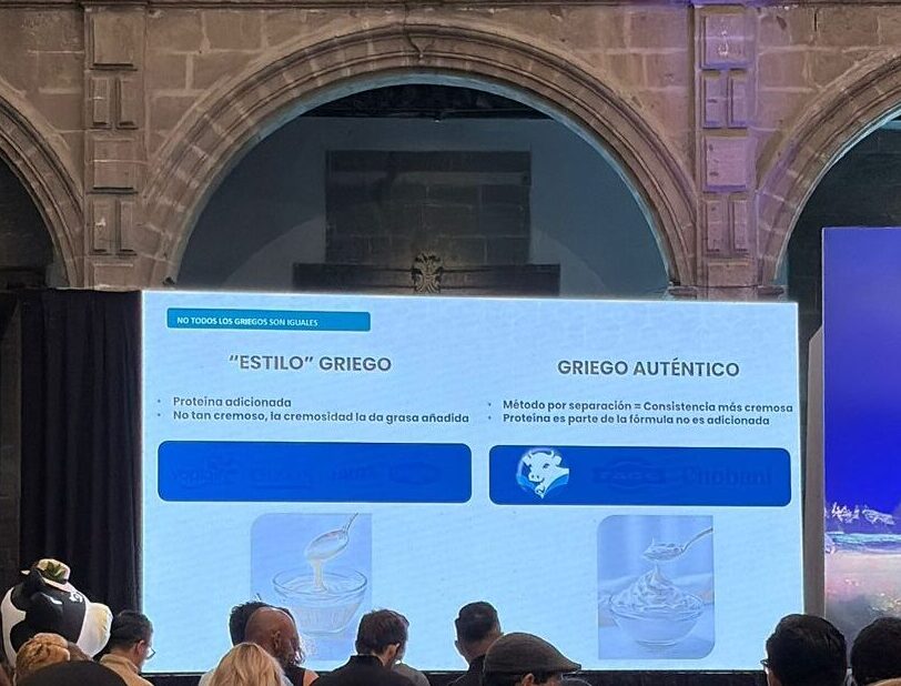 Diferencias entre yoghurt estilo griego y griego auténtico. Foto: informaBTL.