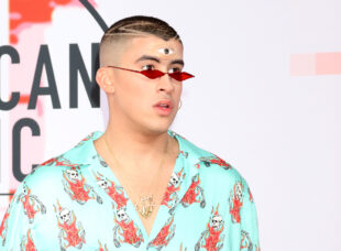 Bad Bunny dará el show de medio tiempo del Super Bowl 2026. Conoce qué día y en dónde será el concierto. Foto: Bigstock