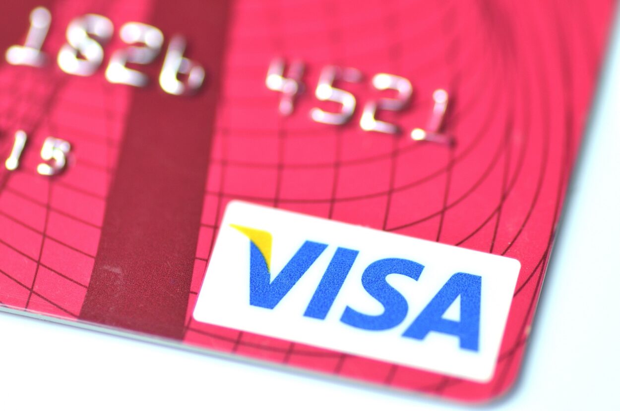 Tarjeta de Crédito Visa. Foto: Bigstock.