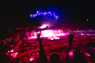 Este 16 de octubre Ticketmaster tiene boletos 2x1 en varios conciertos. Foto: Bigstock