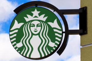 El nuevo vaso Stanley de Starbucks ya es la sensación. Descubre cómo es y cuánto cuesta. Foto: Bigstock