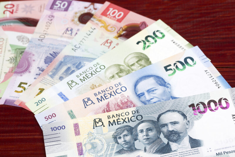 El aguinaldo para pensionados del IMSS están por recibirlo. Aquí la fecha exacta. Foto: Bigstock