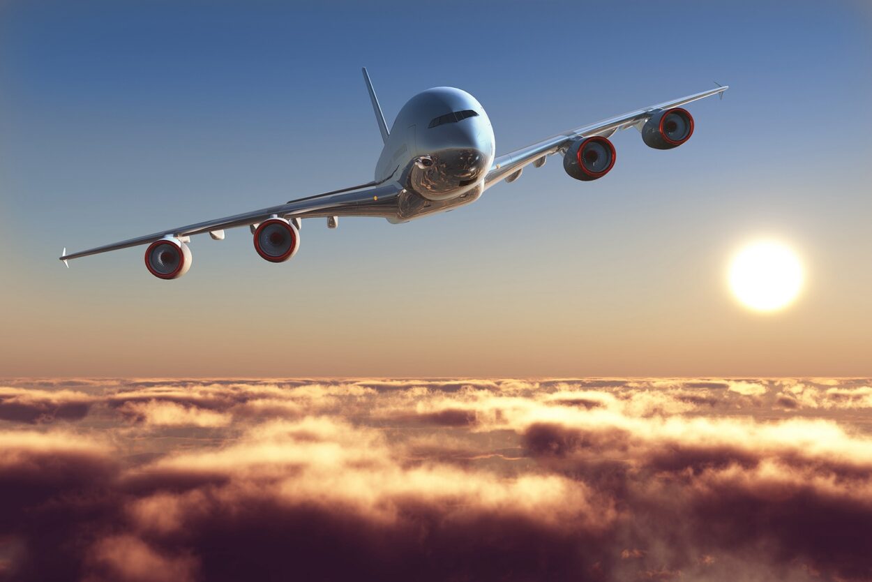 Avión. EE.UU. revoca 13 rutas de aerolíneas mexicanas. Foto: Bigstock.