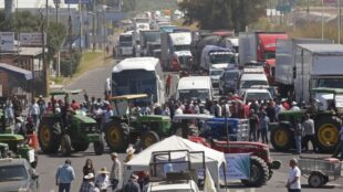 Paro carretero en México. Imagen Gemini IA