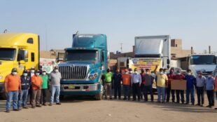 paro transportistas México. Imagen Gemini IA