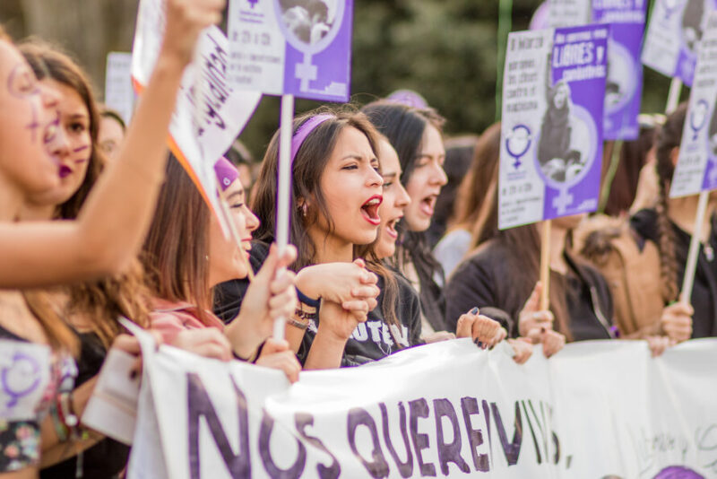 25 de noviembre, Día Internación de la Eliminación de la Violencia contra la Mujer. Foto: Bigstock