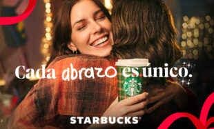 Starbucks Día del Vaso Rojo. Foto: Cortesía Starbucks.