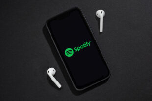 Spotify Wrapped revela qué artista fue el más escuchado en el mundo en 2025. Foto: Bigstock
