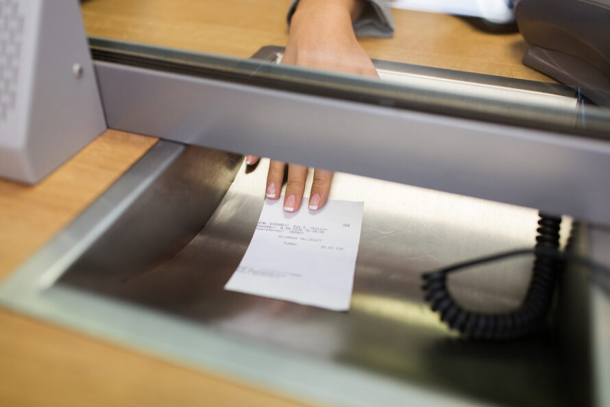 Conoce si los bancos en México darán servicio el 24 y 25 de diciembre de 2025. Foto: Bigstock