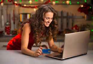 Compras y consumo de los consumidores en México en Navidad 2025. Foto: Bigstock