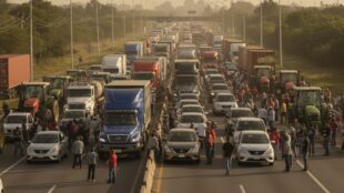 bloqueos carreteras México. Imagen Gemini IA