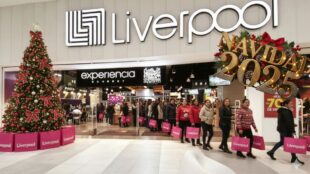 Liverpool Navidad 2025 horarios cierre. Imagen Gemini IA