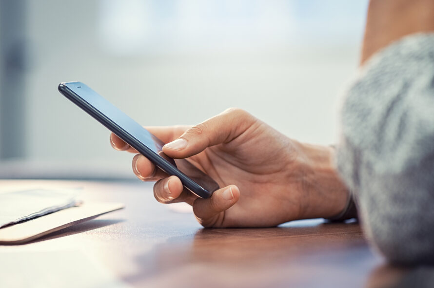 Registro de usuarios Telcel al Padrón de Telefonía Móvil. Foto: Bigstock
