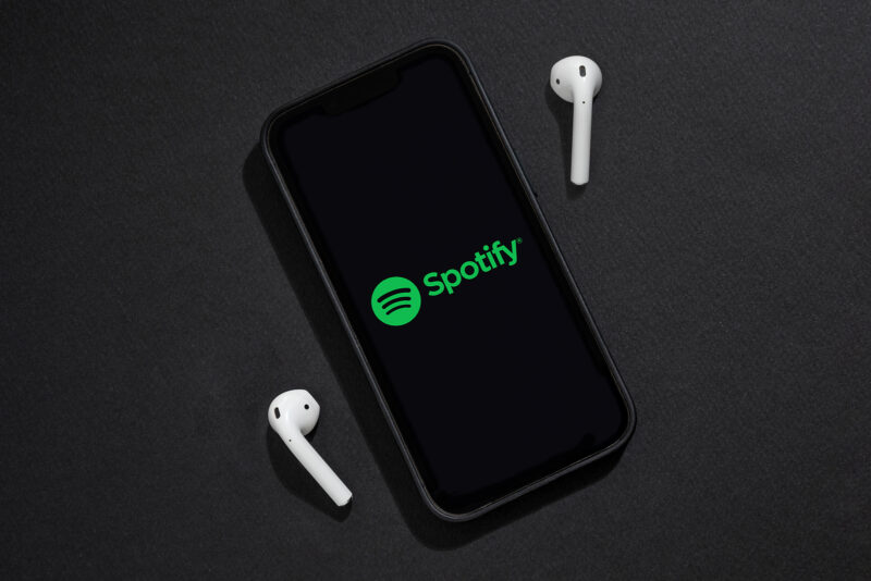 Rubén Albarrán, integrante de Café Tacvba, solicitó se retire la música de la banda de Spotify. Foto: Bigstock