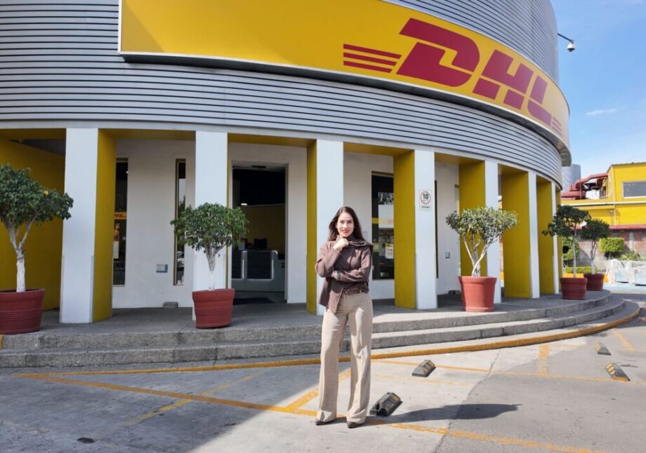 Jessica Valdez, nueva VP Comercial y de Marketing en DHL Express México. Foto: Cortesía DHL Express México