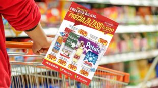 Soriana folleto Preciazazaso. Imagen Canva, Soriana