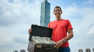Alex Honnold en Netflix. Cortesía Gemini IA