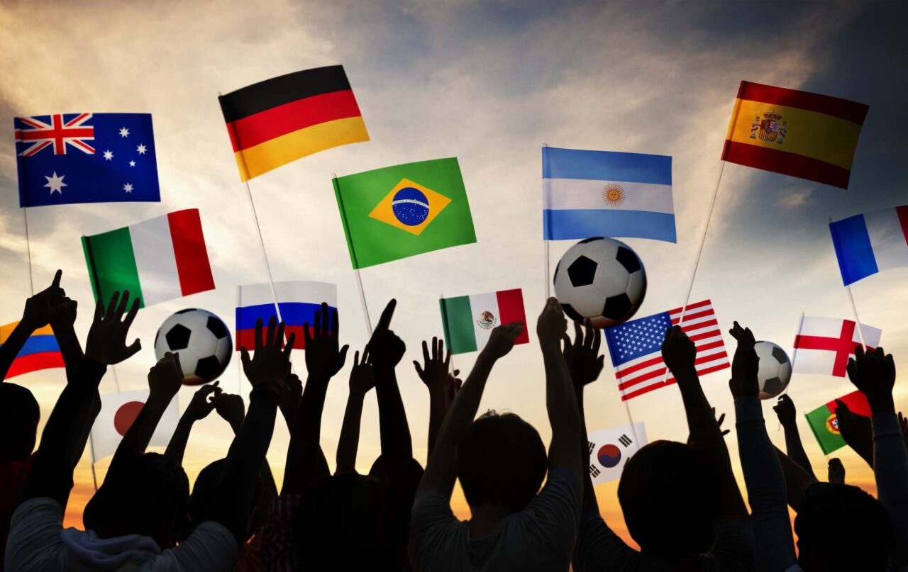 La pasión futbolera de este año eleva el brand experience a un terreno cultural. Foto: Bigstock.