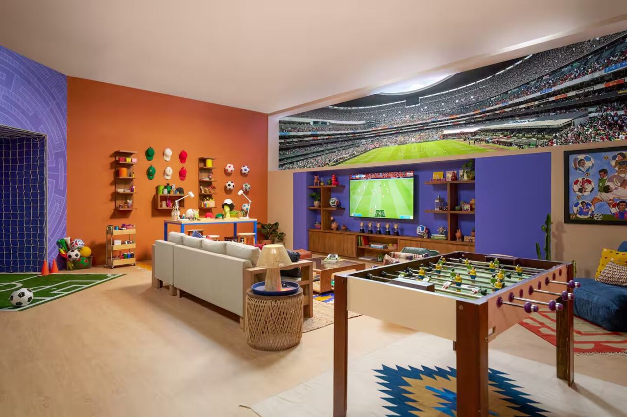 Airbnb ofrece dormir en el Estadio Azteca. Foto: Cortesía Airbnb.