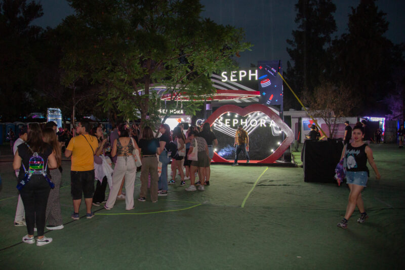 sephora avanna tecate emblema stand