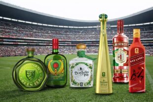 Don Julio, Buchanan’s, Johnnie Walker y Smirnoff lanzan botellas conmemorativas para el Mundial 2026. Foto: Cortesía Diageo / IA.
