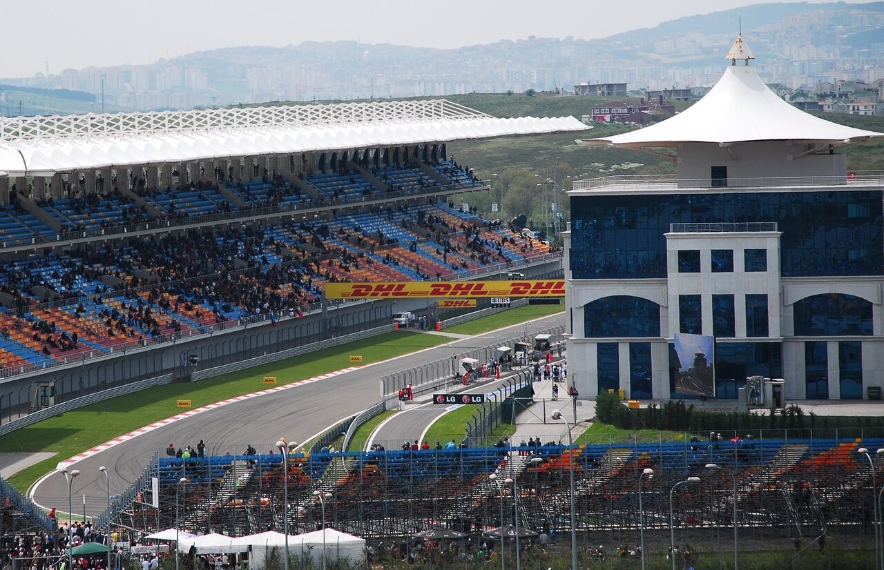 F1 regresa a Estambul: Istanbul Park volverá al calendario desde 2027 con contrato hasta 2031. Foto: Bigstock.