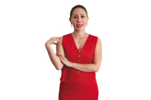 Mujeres de Altura 2026: Ayra Fela Ángeles, Especialista en Marketing. Foto: Paco Díaz, PDP Media.