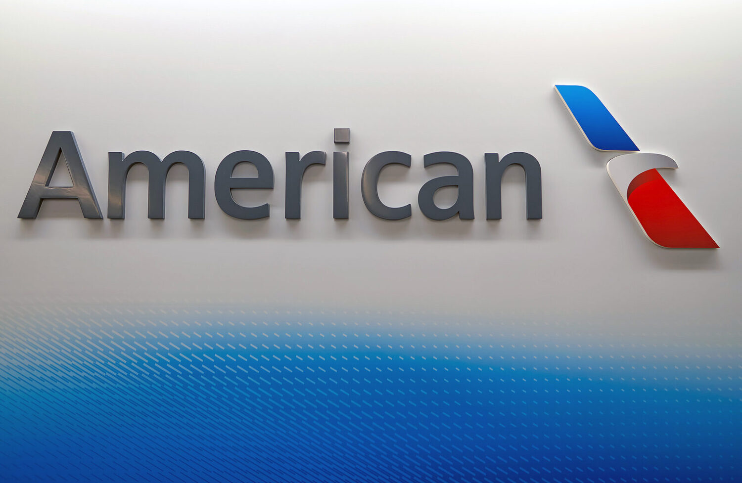 merican Airlines Is Bringing Starlink Wi-Fi to More Than 500 Aircraft. Photo: Bigstock.