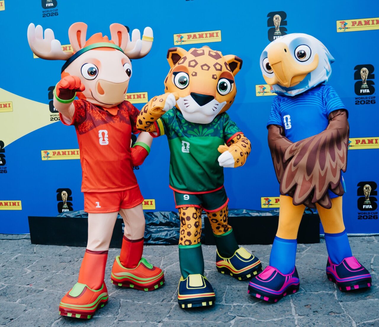 Cooperativa y Panini en el evento de lanzamiento del Álbum Panini de la Copa del Mundo 2026. Foto: Cortesía Cooperativa.