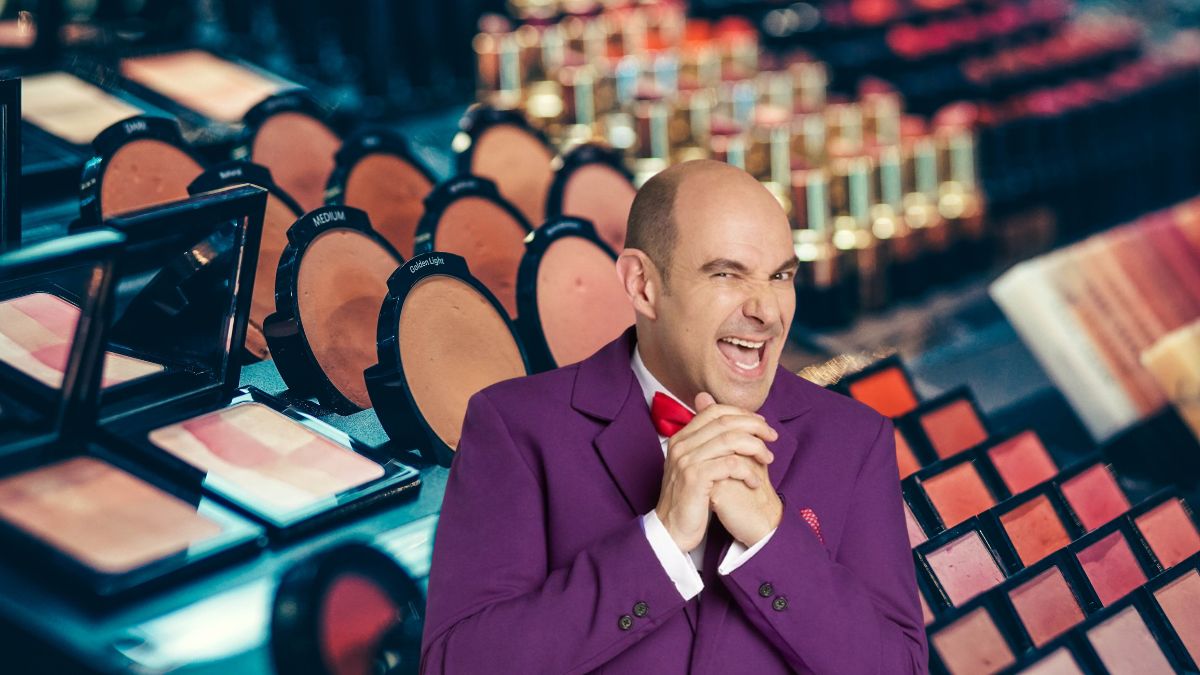 Julio Regalado 3x2 en cosméticos. Imagen especial