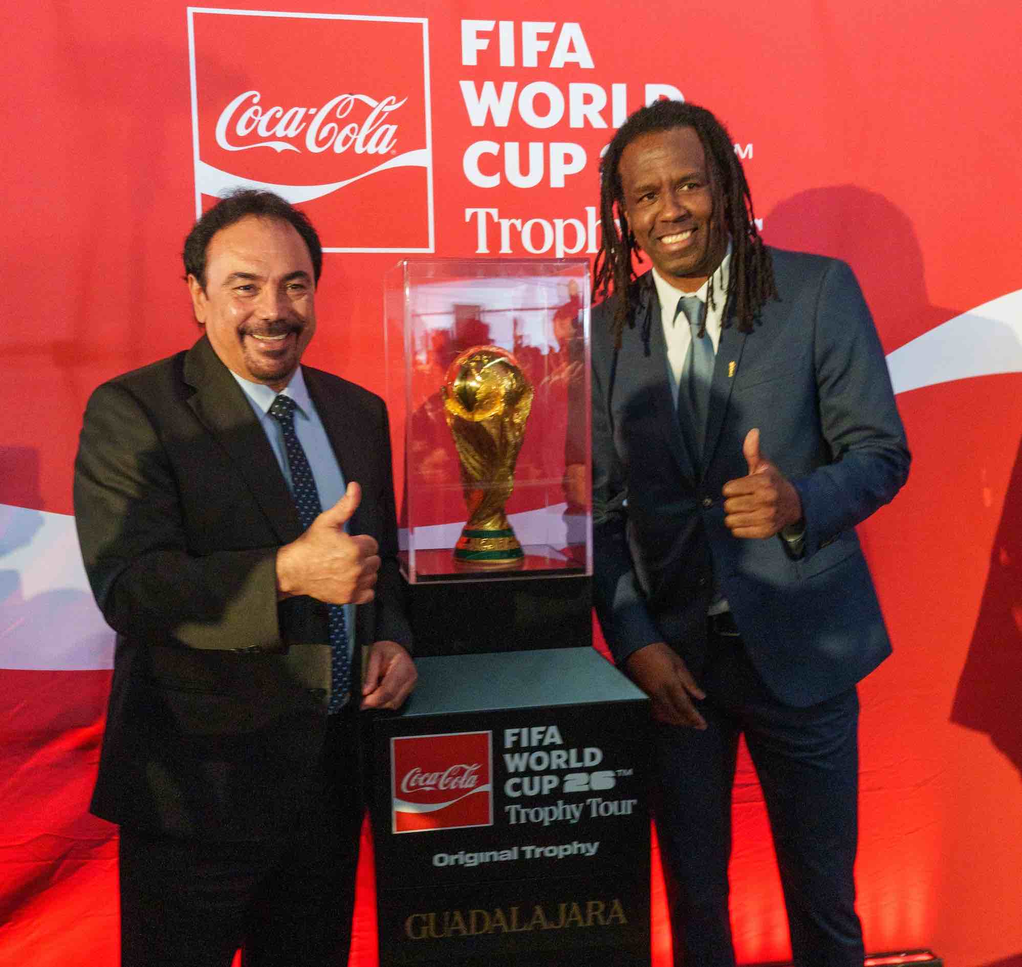 El Tour del Trofeo de la Copa Mundial de la FIFA 2026™, presentado por Coca-Cola, llegó a Guadalajara. Foto: Cortesía Coca-Cola